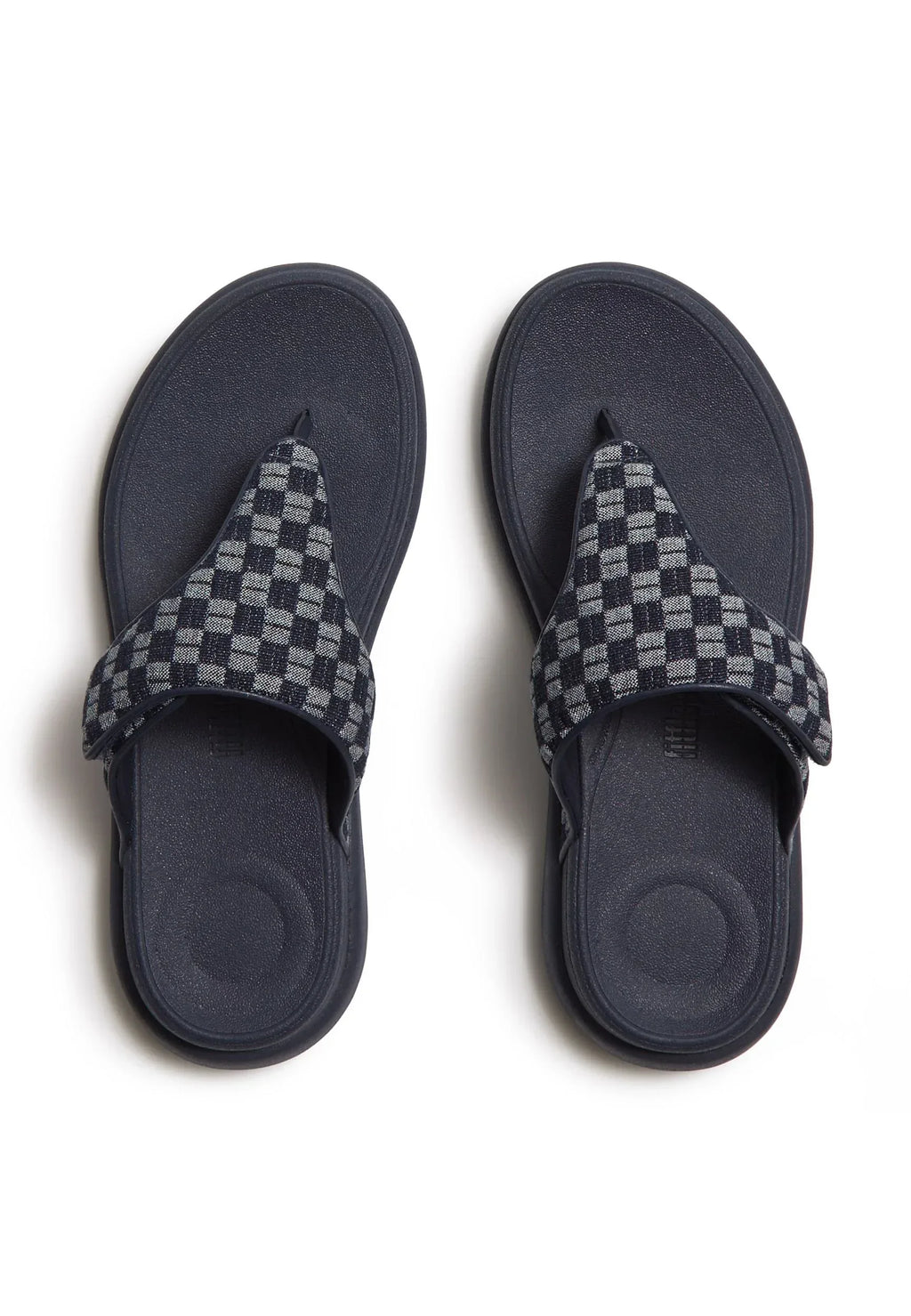 FitFlop - F-MODE GO ADJ. CHECKERBOARD-DENIM TOE-POST SANDALS - Unisex - Zehentrenner | Nur bei shoedeal.de, deinem O – Bild 6