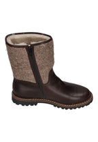 AMMANN Crans Boot in Tdm, dunkelbraunes Leder, Filzschaft mit Schweizerkreuz, Lammfellfutter, von der anderen Seite