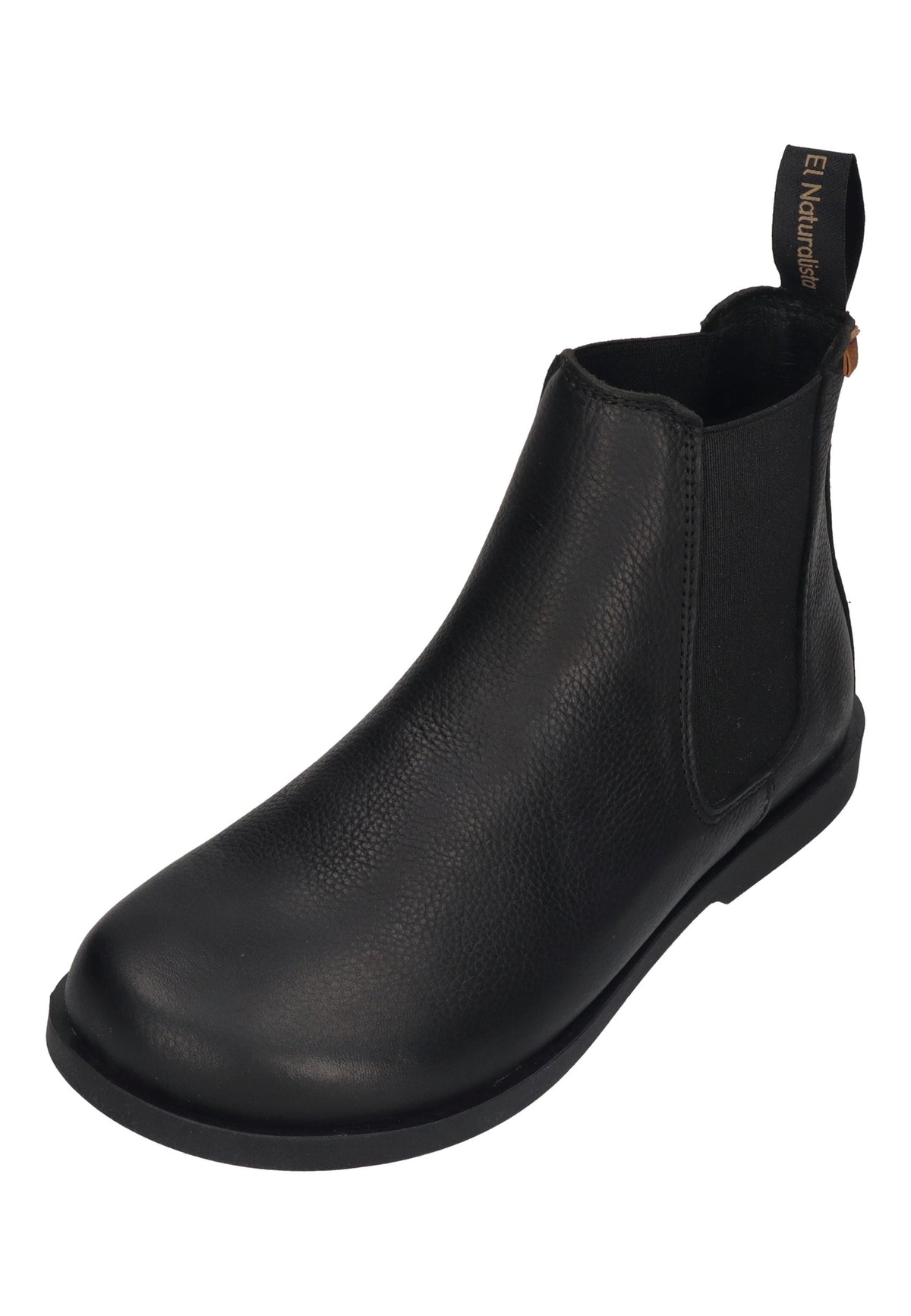 EL NATURALISTA Arenisca N5875 Chelsea-Boot in Black, schwarzes Leder mit Stretcheinsatz und Zuglasche, schräg von vorn