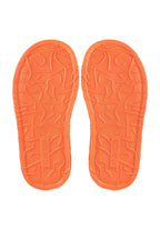 Orangefarbene Sohlen der NANGA Super Hero 2.0 Kinder-Hausschuhe mit Profil und NANGA-Logo