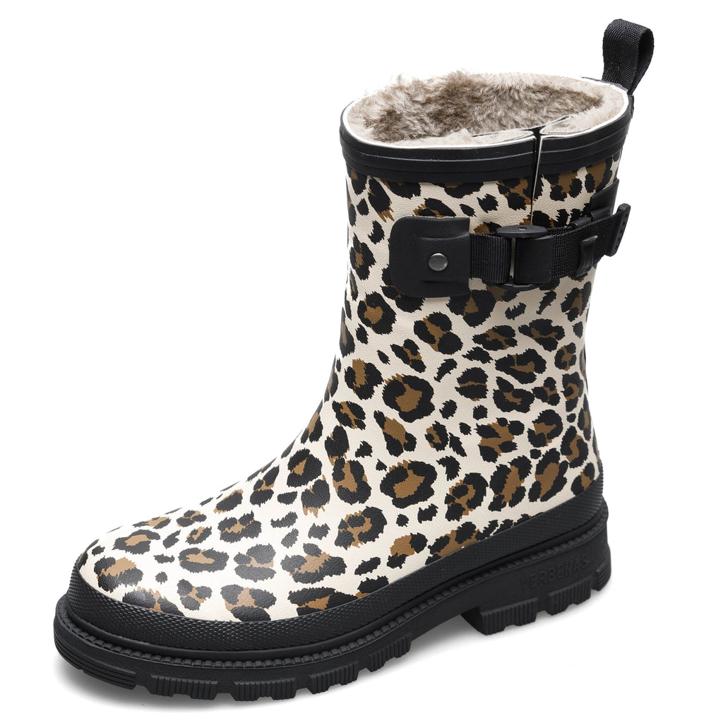 VERBENAS Lina Fur Smooth Animal Gummistiefel in Crudo Leo, Leomuster mit Kunstfellfutter und Schnalle, schräg von vorn